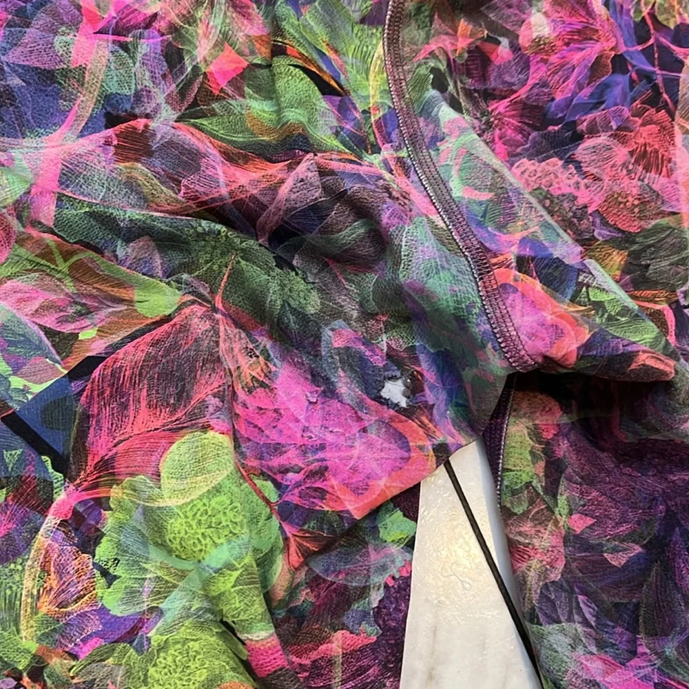 Lululemon Cropped Leggings Size 14 - Picture 5 of 5